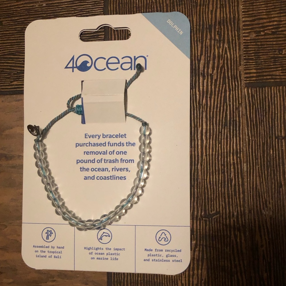4 Ocean Bracelet On Cloudnova Jordan 1 Nike Dunk New Balance 2002R Adidas Samba